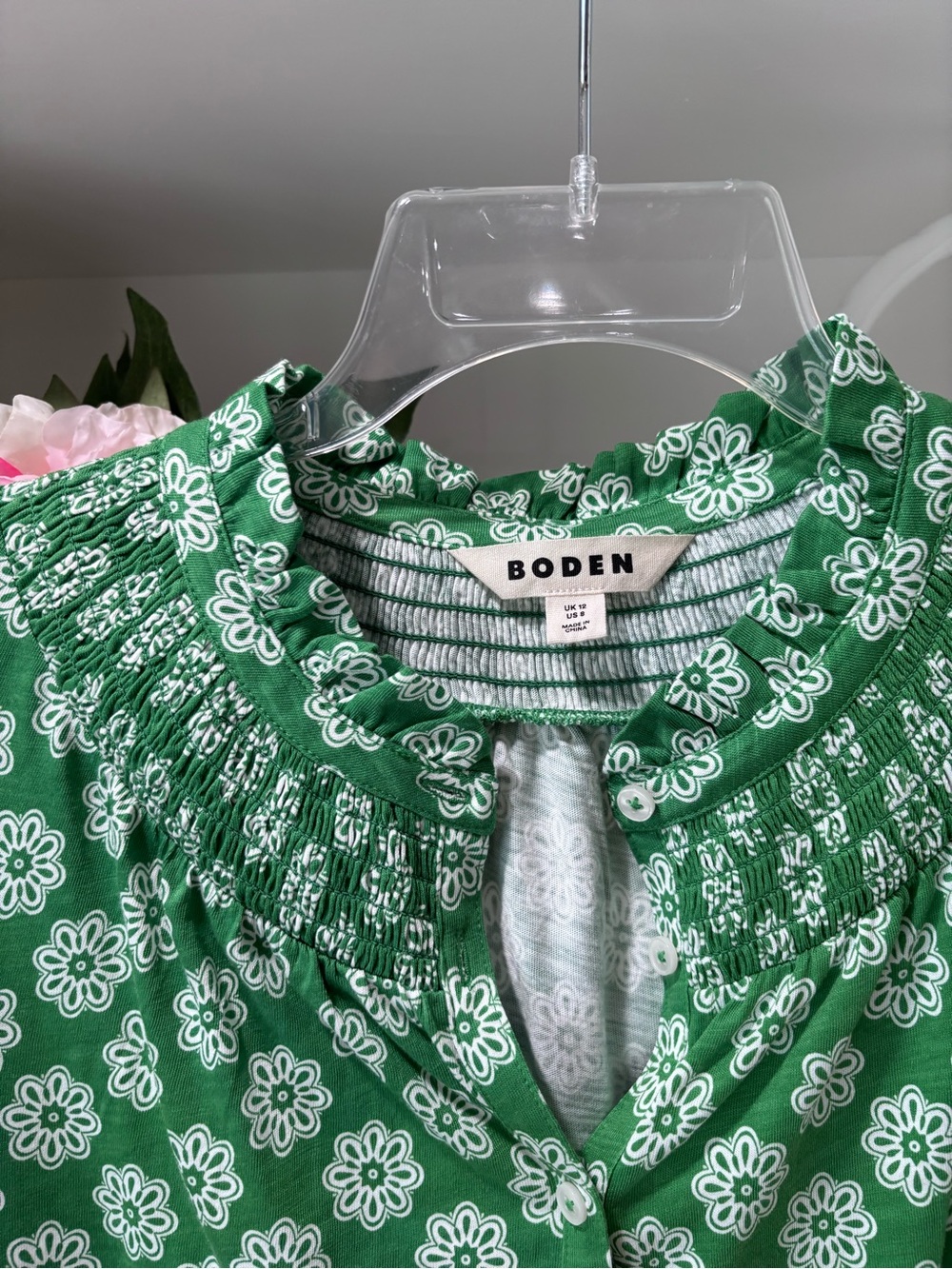 Boden Fay Smocked Shirt 8 Green - Picture 6 of 10